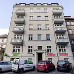 Apartment Powstancow Skyline Loft By Bookinghost Katowice