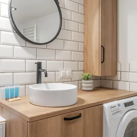 Powstańców Skyline Loft By Bookinghost *